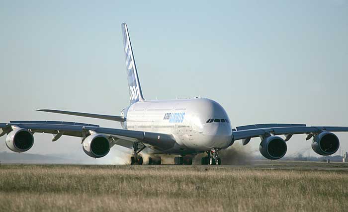 Airbus-A380_large.jpg