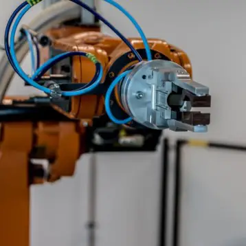 Machine Tending Applications with Collaborative Robots