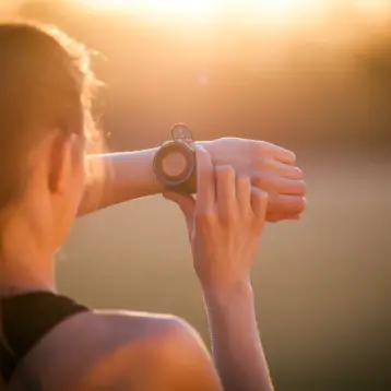 6 Reasons Why You Need To Wear A Smartwatch