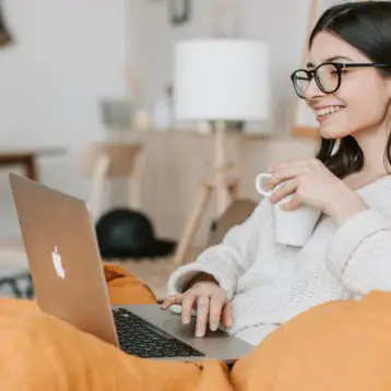 10 Tips For Being Productive When Working From Home