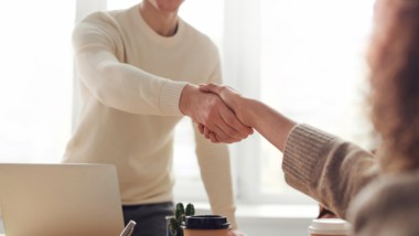 5 Expert Tips to Revamp Your Vendor Relationship Management