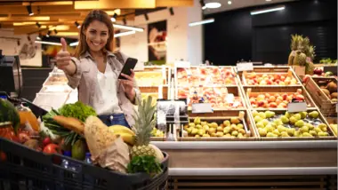 Why Digital Experiences Could Be the Future of In-store Grocery Shopping