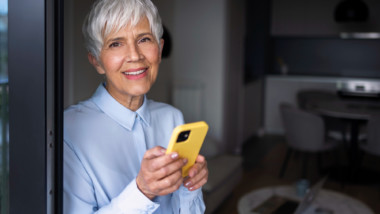 Smartphones as a Gateway for Senior Engagement