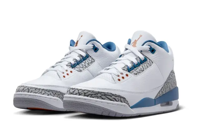 Air Jordan 3 Retro 'UNC'