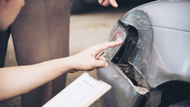 Streamlining Your Car Accident Claim- A Comprehensive Guide to Fast-Tracking the Process