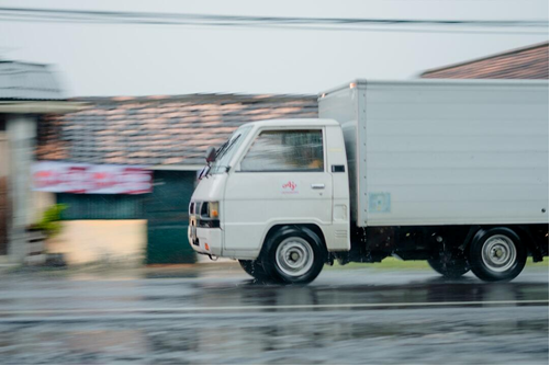 Commercial Box Trucks