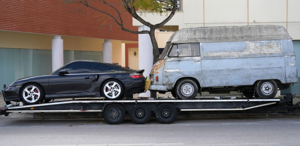 Lamar Trailers