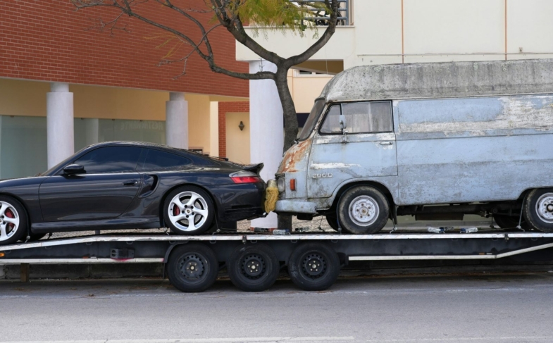 Lamar Trailers