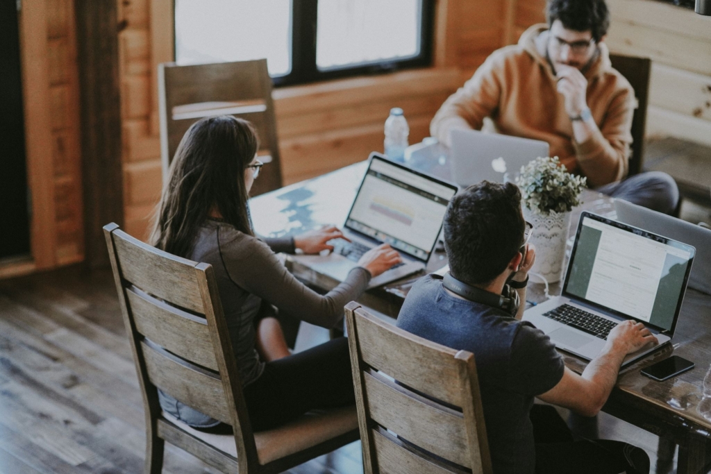 Prompt writing programmes for office work