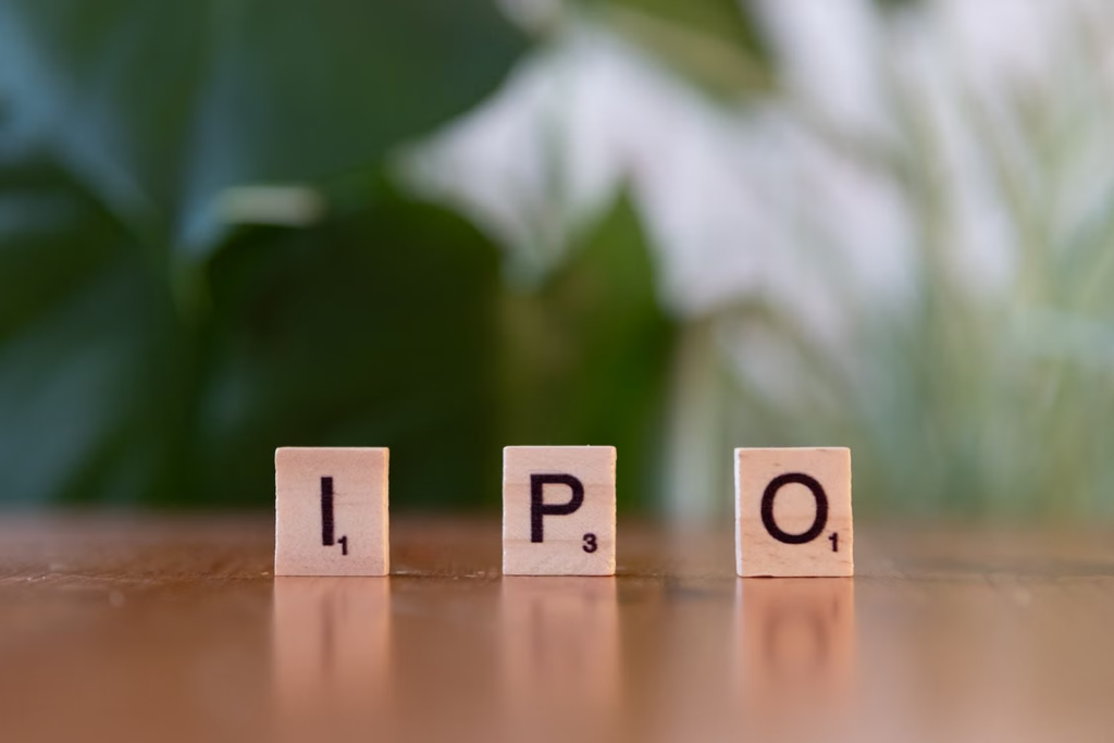 IPO