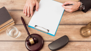 How Personal Injury Lawyers Assess Your Options